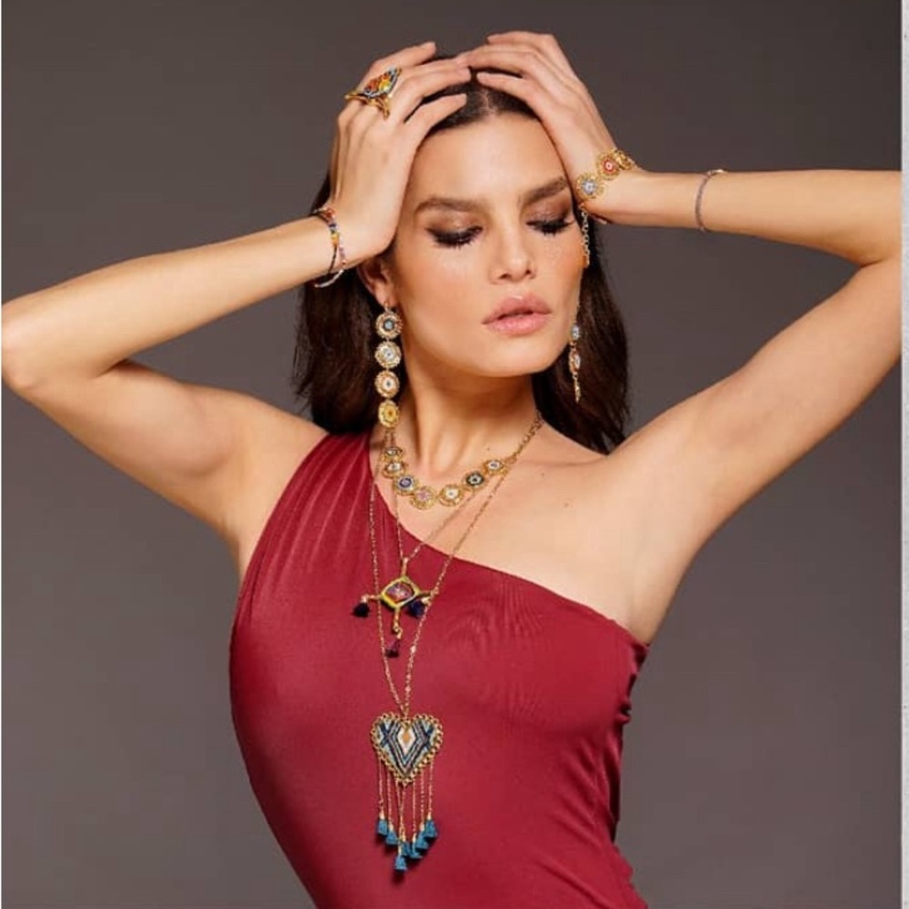 Corazon. Heart gold plated necklace